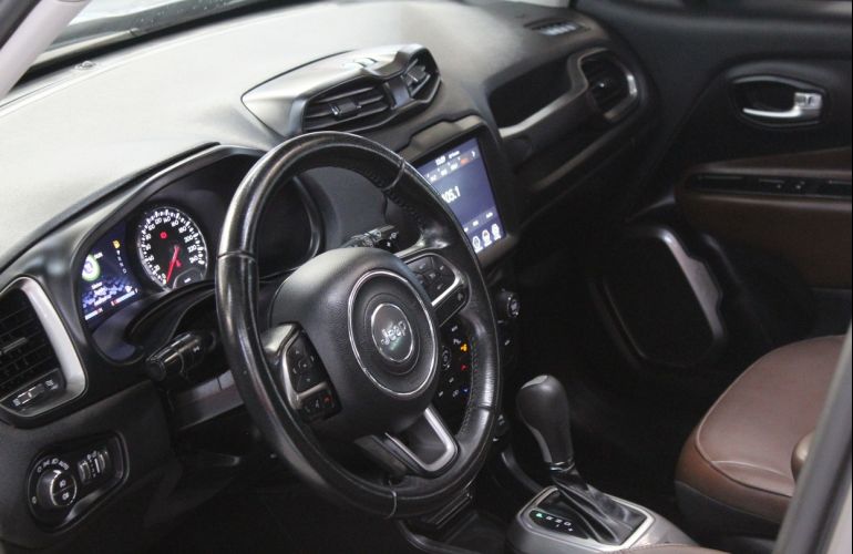 Jeep Renegade 1.8 16V Limited - Foto #4