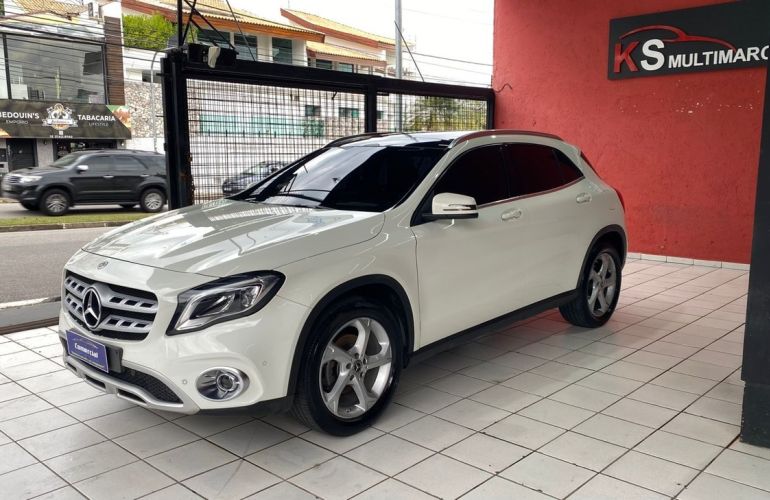 Mercedes-Benz Gla 200 1.6 Cgi Enduro 7g-dct - Foto #1