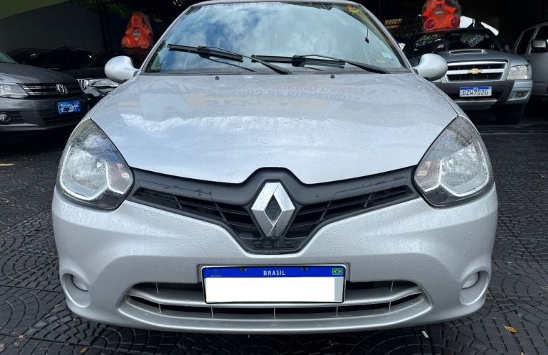 Renault Clio 1.0 Expression 16v - Foto #3