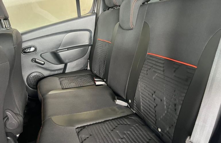Renault Sandero 1.6 16V Sce Stepway Expression - Foto #8