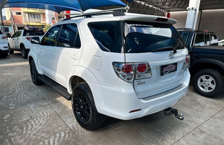 Toyota Hilux SW4 SR 2.7 4X2 (Aut) - Foto #5