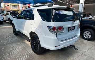 Toyota Hilux SW4 SR 2.7 4X2 (Aut) - Foto #5