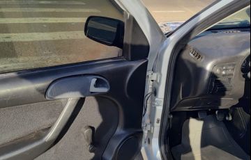 Volkswagen Gol 1.0 Mi 8V G.iii - Foto #6