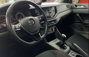 Volkswagen Virtus 200 TSI Comfortline (Aut) (Flex) - Foto #3