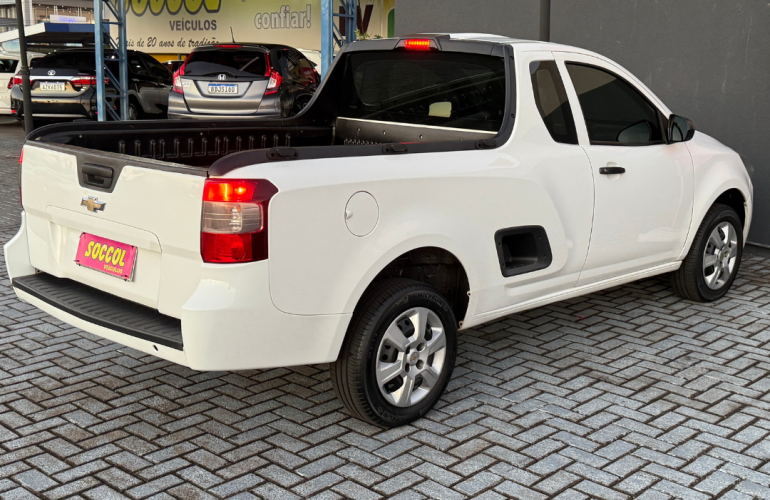 Chevrolet Montana 1.4 Econoflex LS - Foto #10