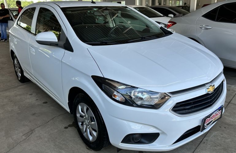Chevrolet Onix 1.0 LT - Foto #3