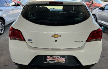 Chevrolet Onix 1.0 LT - Foto #6