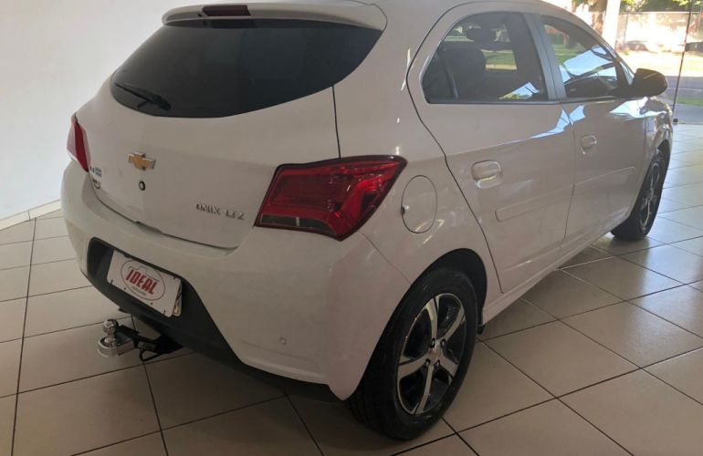 Chevrolet Onix 1.4 LTZ SPE/4 - Foto #6