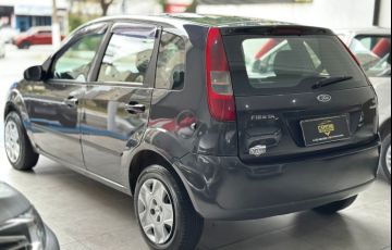 Ford Fiesta 1.6 MPi Hatch 8v - Foto #5