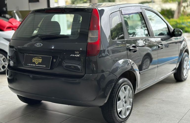 Ford Fiesta 1.6 MPi Hatch 8v - Foto #7