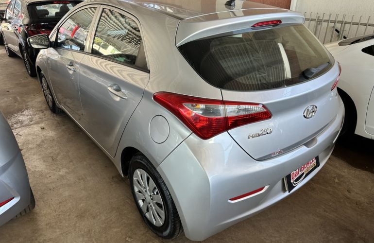 Hyundai HB20 1.0 Comfort - Foto #3