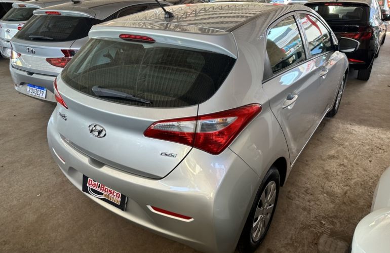 Hyundai HB20 1.0 Comfort - Foto #4