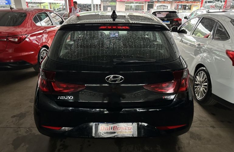 Hyundai HB20 1.0 T-GDI Platinum (Aut) - Foto #5