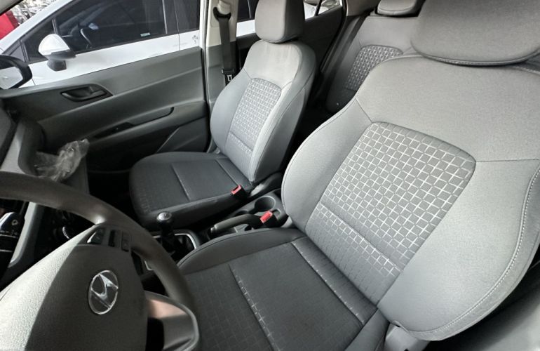 Hyundai HB20S 1.0 Comfort - Foto #8