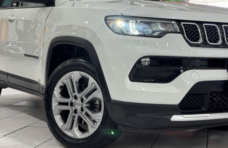 Jeep Compass 1.3 T270 Turbo Longitude - Foto #2