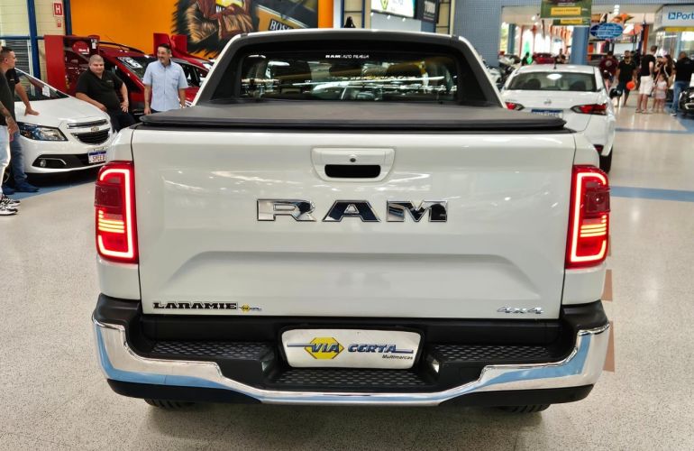 RAM Rampage 2.0 Turbo Laramie 4x4 - Foto #5