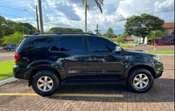 Toyota Hilux SW4 SRV 3.0 TDI 4X4 (5 Lugares) - Foto #5
