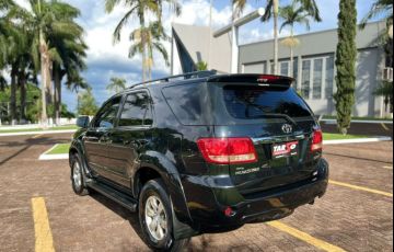 Toyota Hilux SW4 SRV 3.0 TDI 4X4 (5 Lugares) - Foto #7