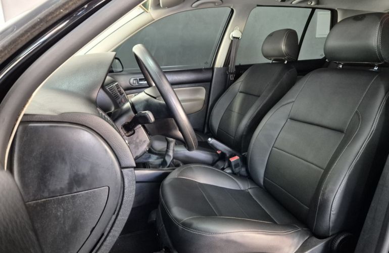 Volkswagen Golf  Sportline 1.6 VHT Total (Flex) - Foto #7