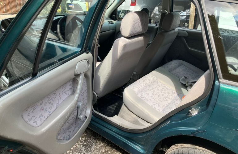 Volkswagen Parati 16V 1.0 MI G3 - Foto #3