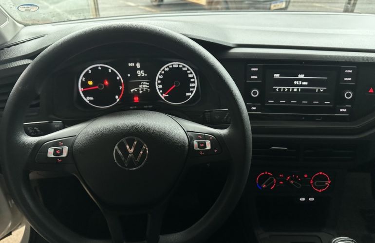 Volkswagen Polo 1.0 Track - Foto #7