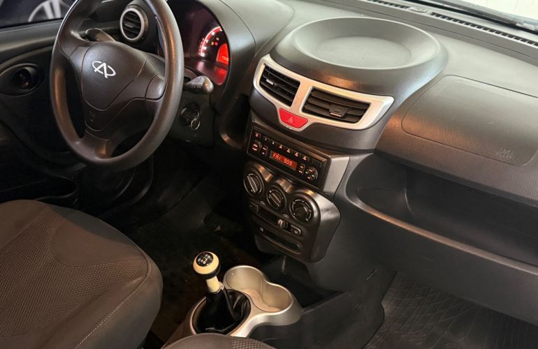 Chery Qq 1.0 MPFi Look 12v - Foto #3