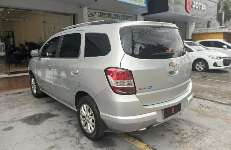 Chevrolet Spin 1.8 LTZ 8V Flex 4p Automático - Foto #5