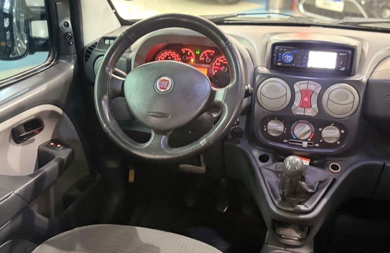 Fiat Doblo 1.8 MPi Adventure 16v - Foto #8