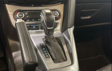 Ford Focus 2.0 Titanium Plus Sedan 16v - Foto #9