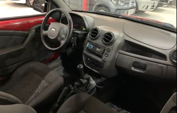 Ford Ka 1.0 MPi 8v - Foto #9