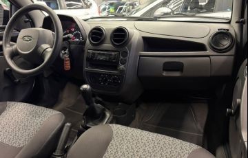 Ford Ka 1.0 MPi 8v - Foto #9