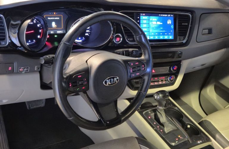 Kia Carnival 3.3 EX V6 24v - Foto #7