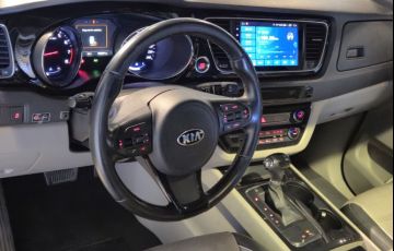 Kia Carnival 3.3 EX V6 24v - Foto #7
