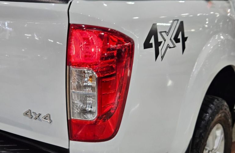 Nissan Frontier 2.3 16V Turbo S CD 4x4 - Foto #10