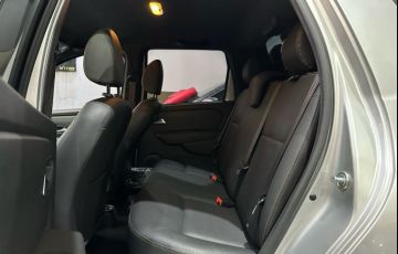 Renault Oroch 1.3 Tce Outsider X-tronic - Foto #8