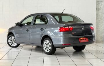 Volkswagen Voyage 1.0 12v MPi Total - Foto #2