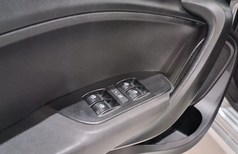 Fiat Cronos 1.0 Firefly Drive - Foto #10