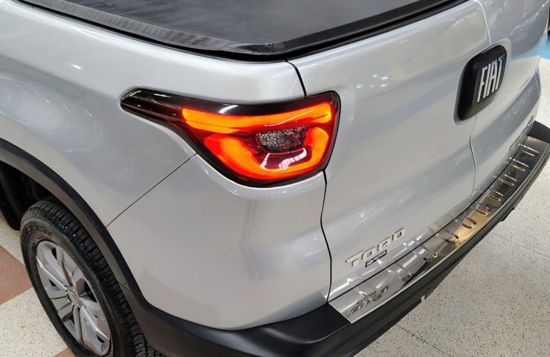 Fiat Toro 1.8 16V Evo Freedom At6 - Foto #9