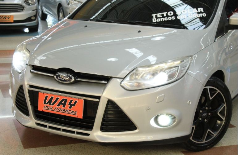 Ford Focus 2.0 Titanium Sedan 16v - Foto #6
