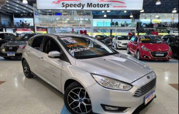 Ford Focus 2.0 Titanium Hatch 16v