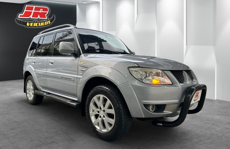 Mitsubishi Pajero Tr4 2.0 4x4 16v - Foto #2