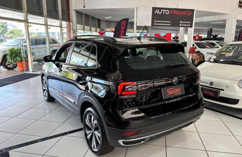 Volkswagen T-cross 1.0 200 TSi Comfortline - Foto #4