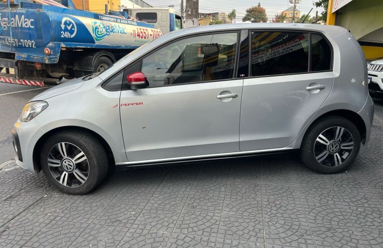 Volkswagen Up 1.0 TSi Pepper 12v - Foto #5
