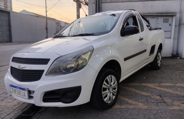 Chevrolet Montana 1.4 MPFi LS CS 8v - Foto #1