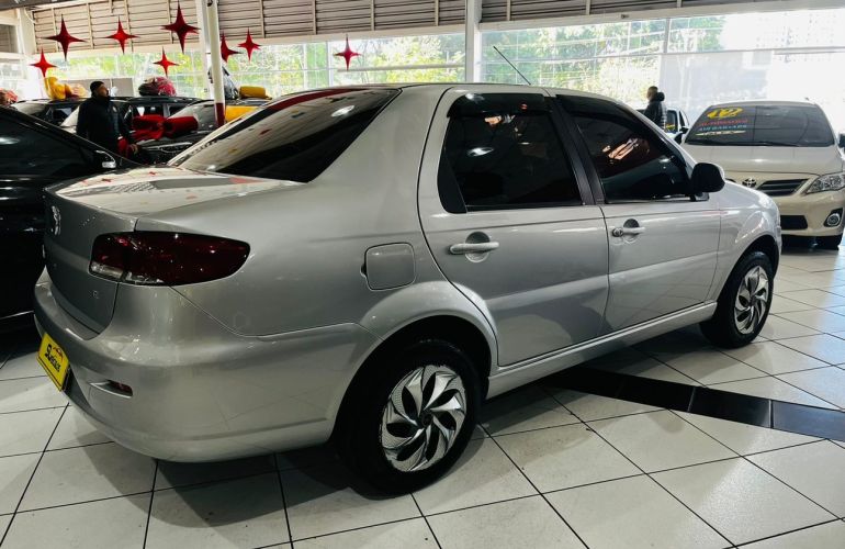 Fiat Siena 1.0 MPi El Celebration 8v - Foto #5