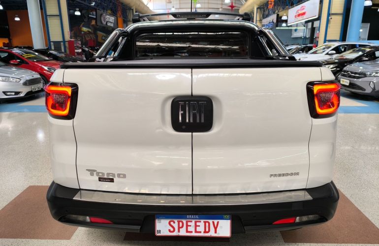 Fiat Toro 1.8 16V Evo Freedom - Foto #8