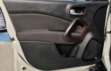 Fiat Toro 1.8 16V Evo Freedom - Foto #10