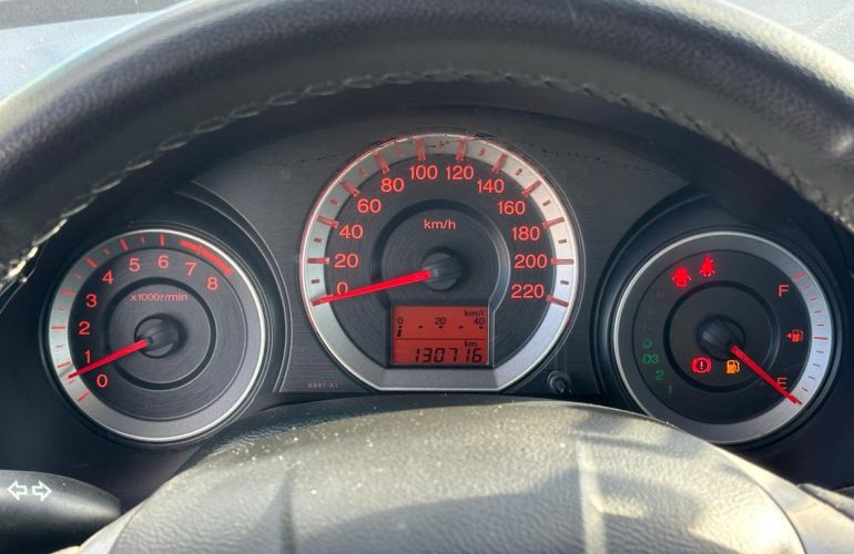 Honda City 1.5 DX 16v - Foto #8
