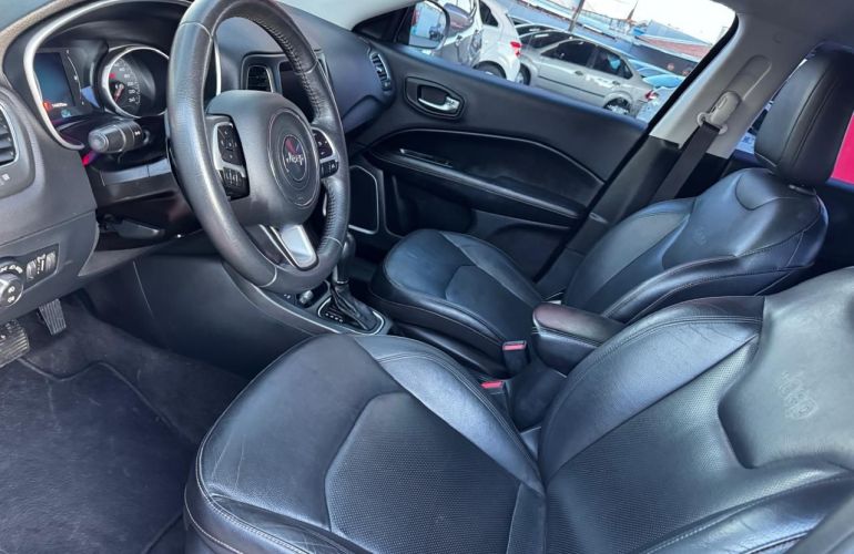 Jeep Compass 2.0 16V Longitude 4x4 - Foto #9