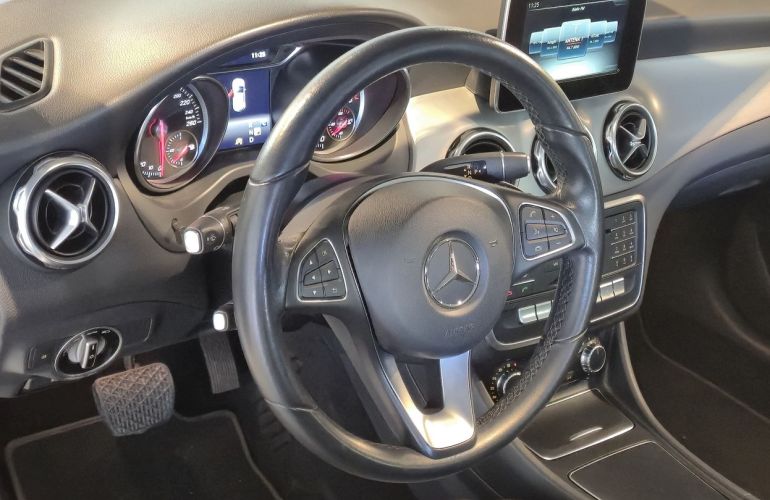 Mercedes-Benz Gla 200 1.6 Cgi Advance 7g-dct - Foto #5